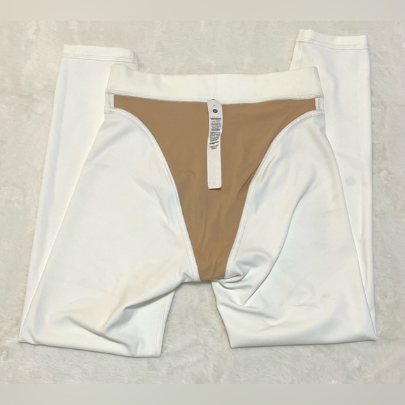 Lululemon Workout pants - Picture 4 of 4